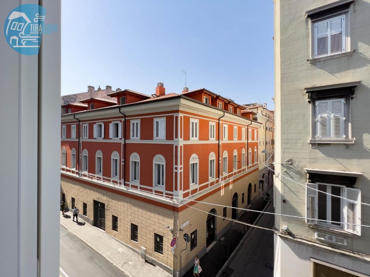 Slataper 9 Tirabora Short Rent Lägenhet Trieste Exteriör bild