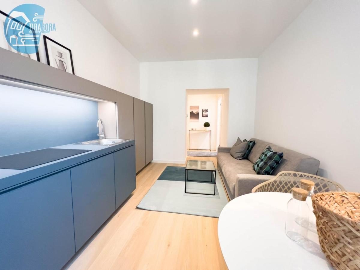 Slataper 9 Tirabora Short Rent Lägenhet Trieste Exteriör bild