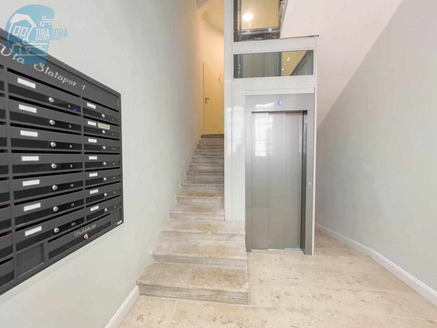 Slataper 9 Tirabora Short Rent Lägenhet Trieste Exteriör bild